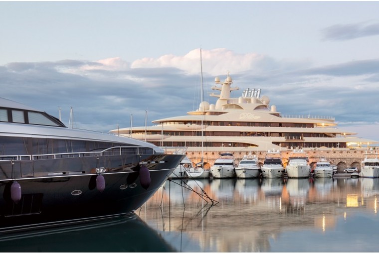 Port Vauban | Antibes 23.99m